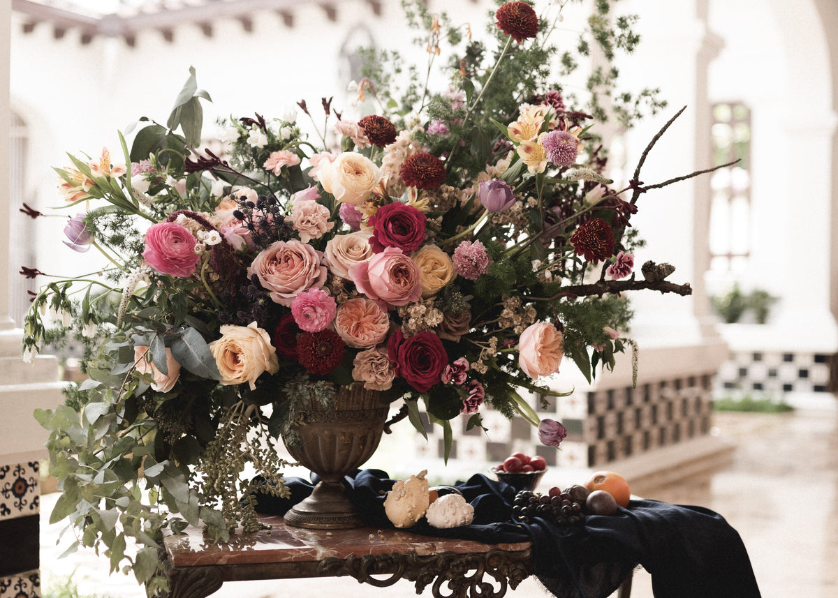 Composición floral europea a gran escala – curso de Clementina Flower School