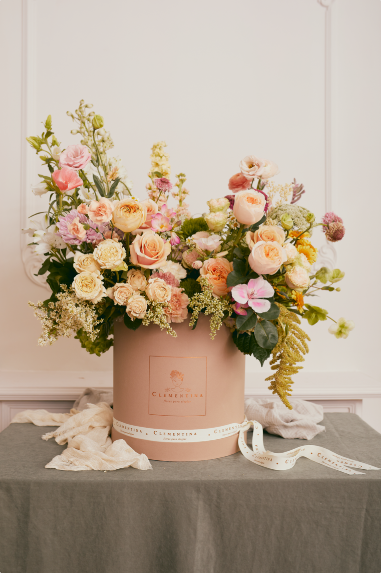 Caja floral – curso corto de diseño de cajas florales de Clementina Flower School (2)