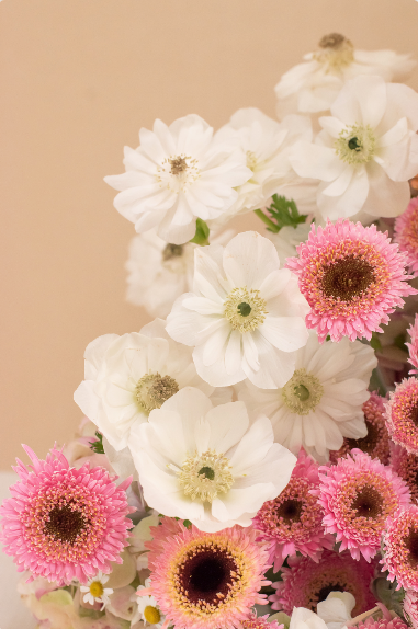 Diseño floral moderno y contemporáneo – curso corto de Clementina Flower School (2)