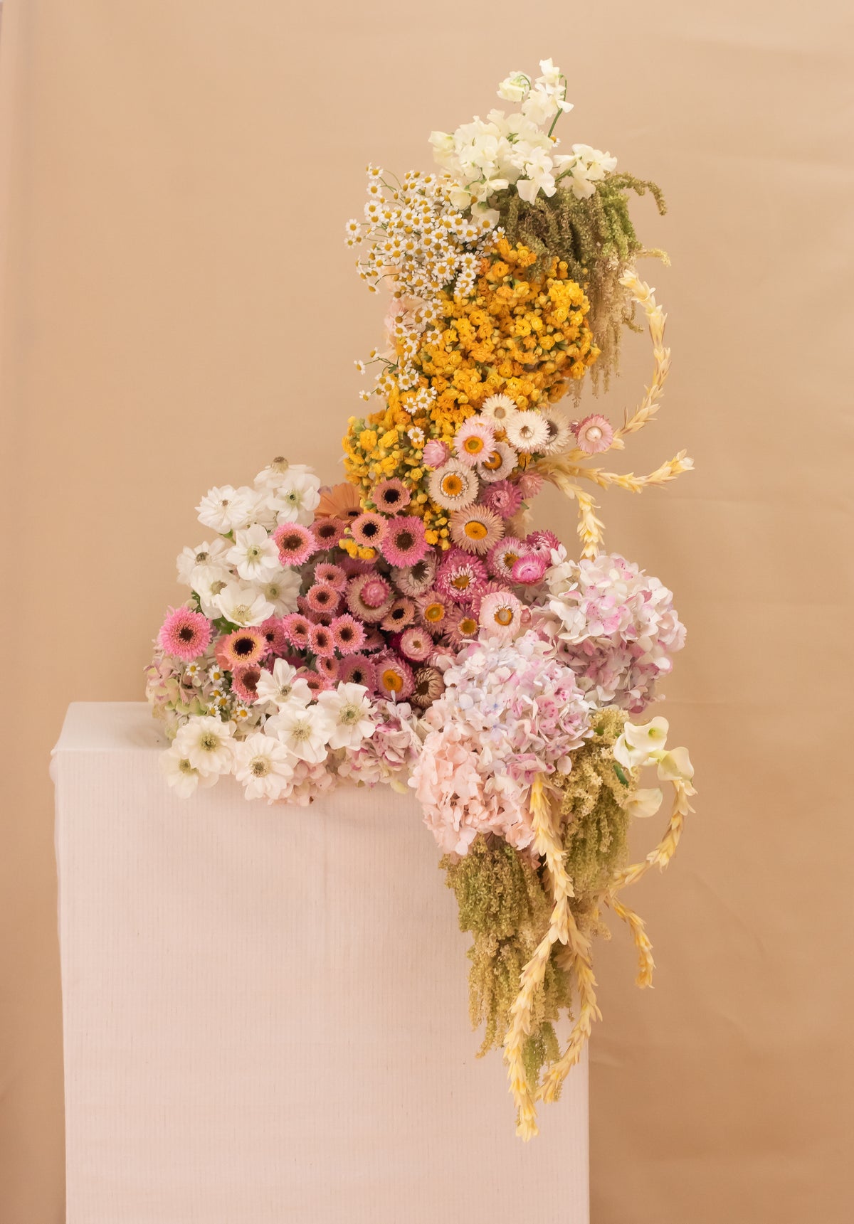 Diseño floral moderno y contemporáneo – curso corto de Clementina Flower School (3)