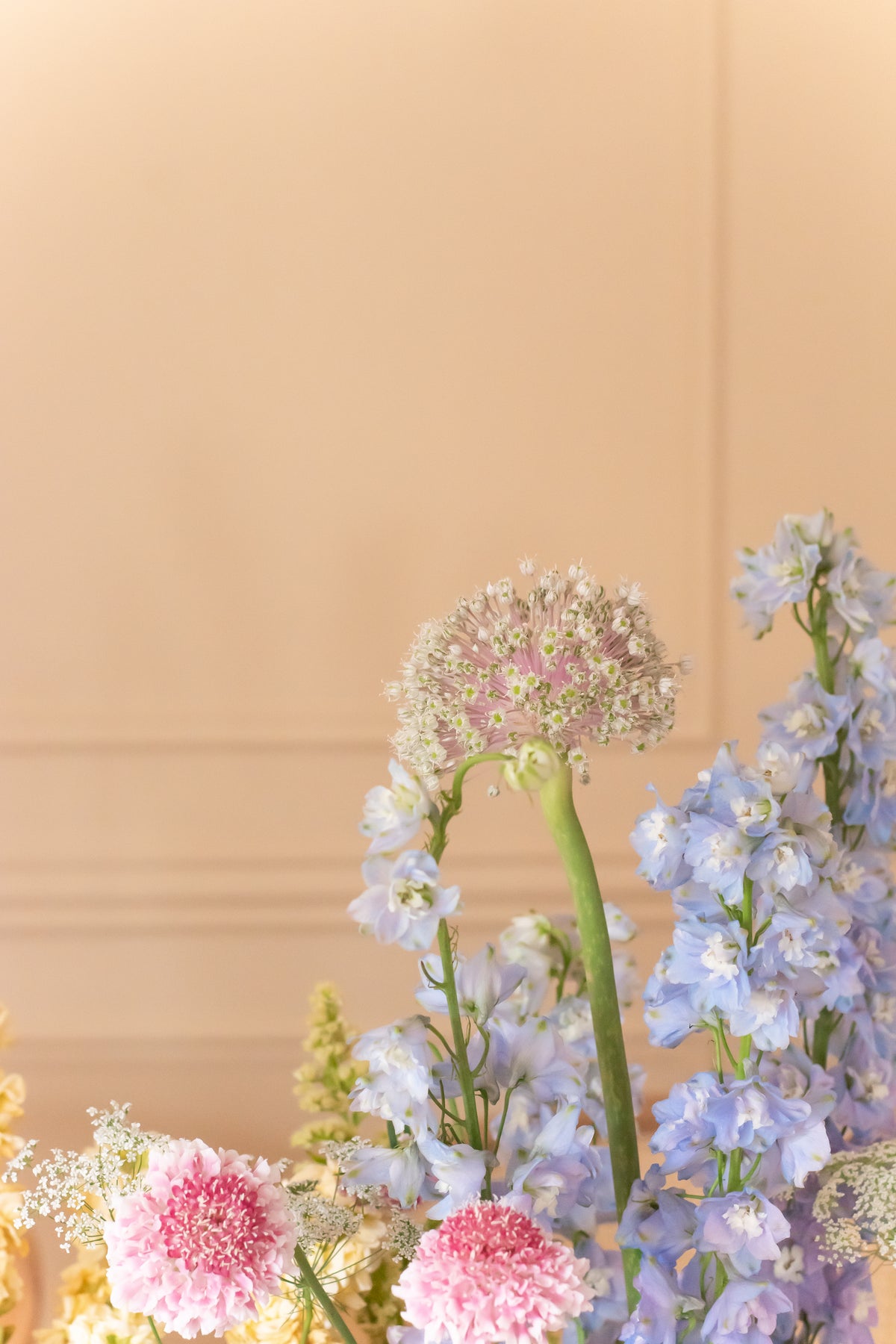 Jardinera floral orgánica – curso corto de diseño de jardín de Clementina Flower School (4)